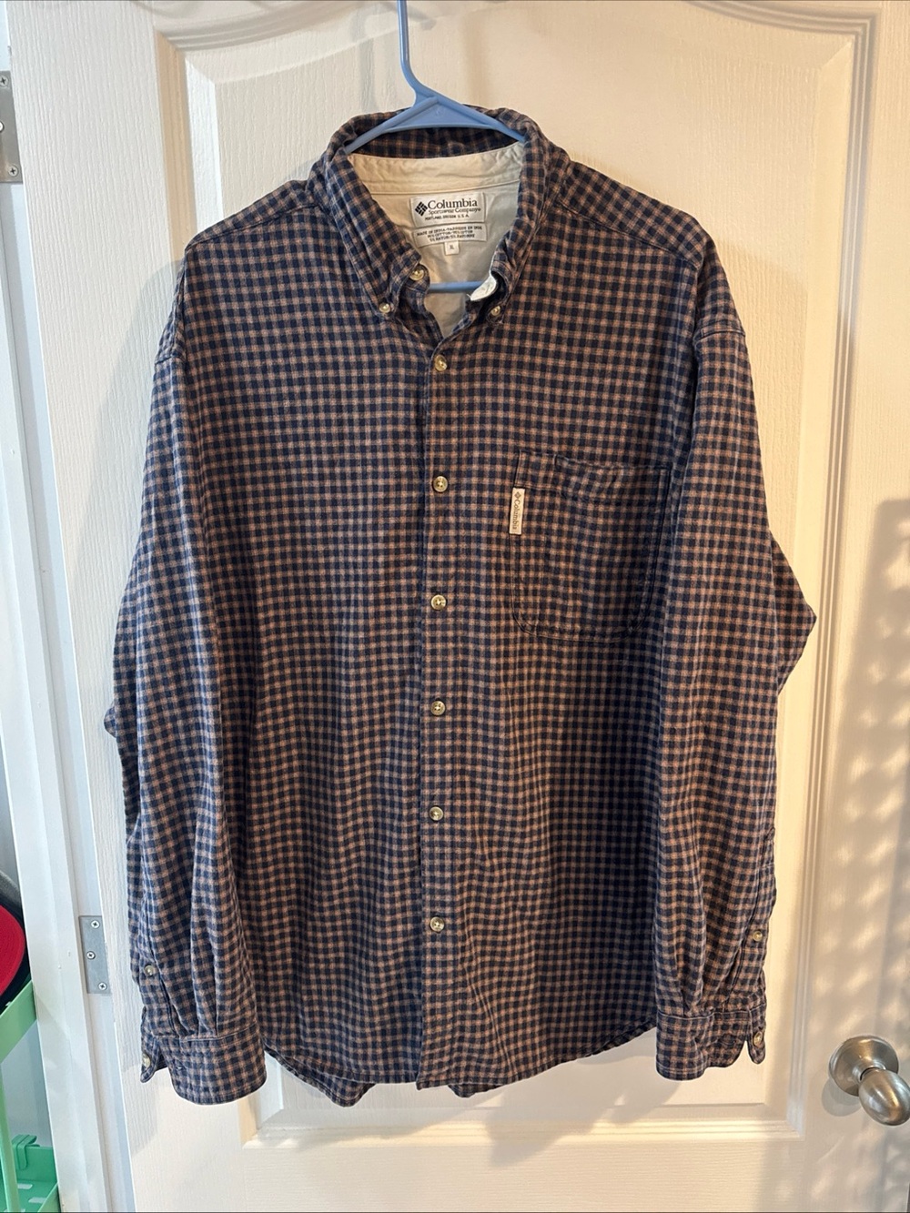 Heavy weight plaid Columbia button down